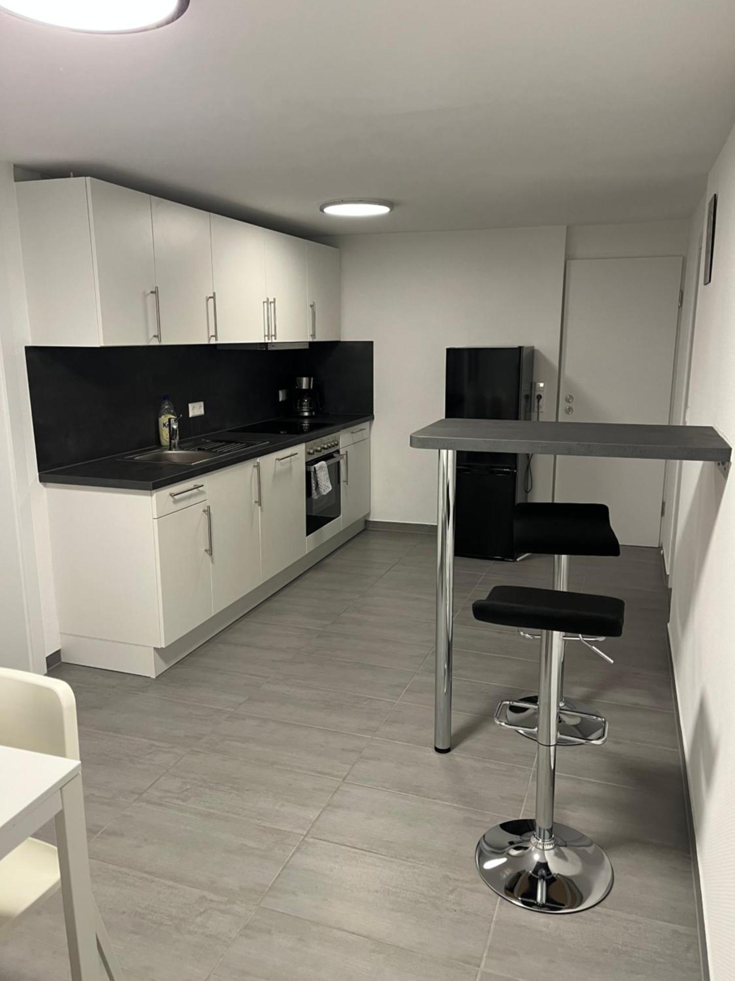 Home-For-You-Ferienwohnung Monteurwohnung Бухен Екстериор снимка